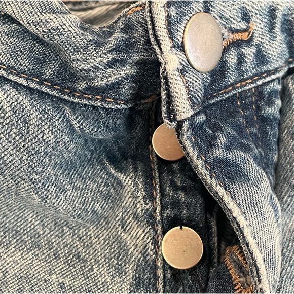 Forever 21 Slim Mens Shorts - Picture 3 of 7